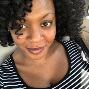 Meet your Posher, Sharon